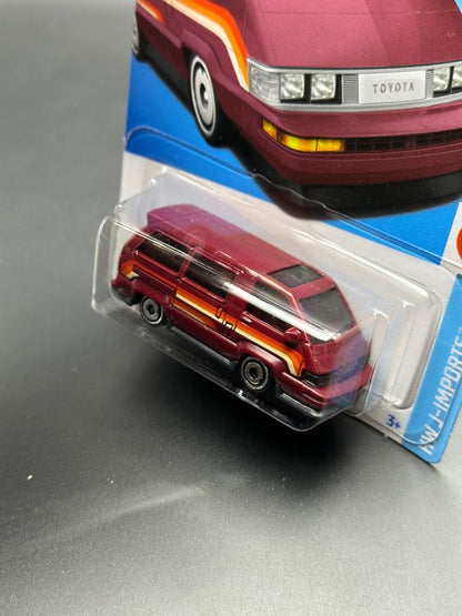 HOT WHEELS - 1986 TOYOTA VAN (2023) - HW J-IMPORTS 6/10
