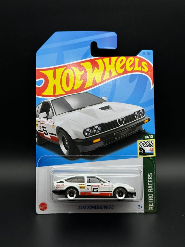 HOT WHEELS - ALFA ROMEO GTV6 3.0 (2023) - RETRO RACERS 10/10