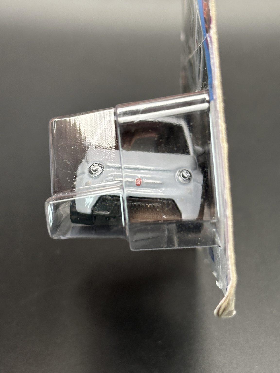 HOT WHEELS - FIAT 500e (2024) - COMPACT KINGS 2/5