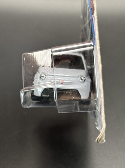 HOT WHEELS - FIAT 500e (2024) - COMPACT KINGS 2/5