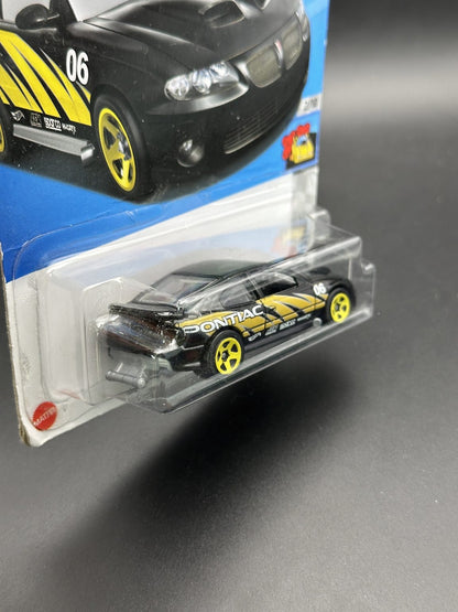 HOT WHEELS - 06 PONTIAC GTO (2022) - HW DRAG STRIP 2/10