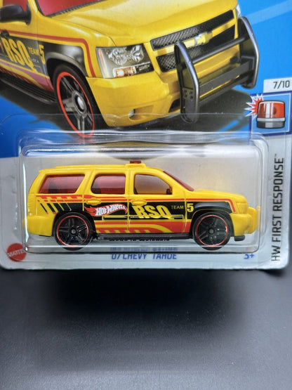 HOT WHEELS - 07 CHEVY TAHOE (2024) - HW FIRST RESPONSE 6/10