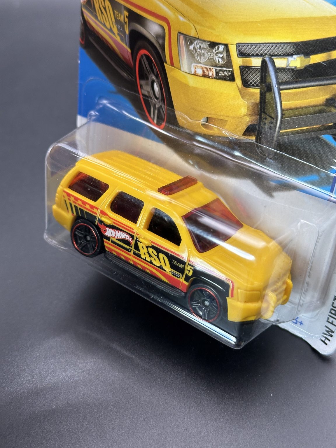 HOT WHEELS - 07 CHEVY TAHOE (2024) - HW FIRST RESPONSE 6/10