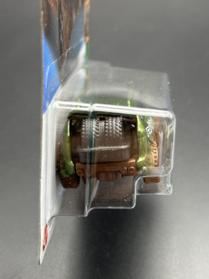 HOT WHEELS - CHRYSLER PACIFICA (2023) - MUD STUDS 1/5