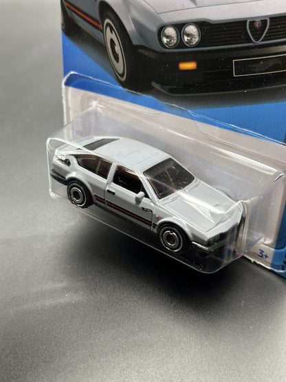 HOT WHEELS - ALFA ROMEO GTV6 3.0 (2024) - FACTORY FRESH 8/10