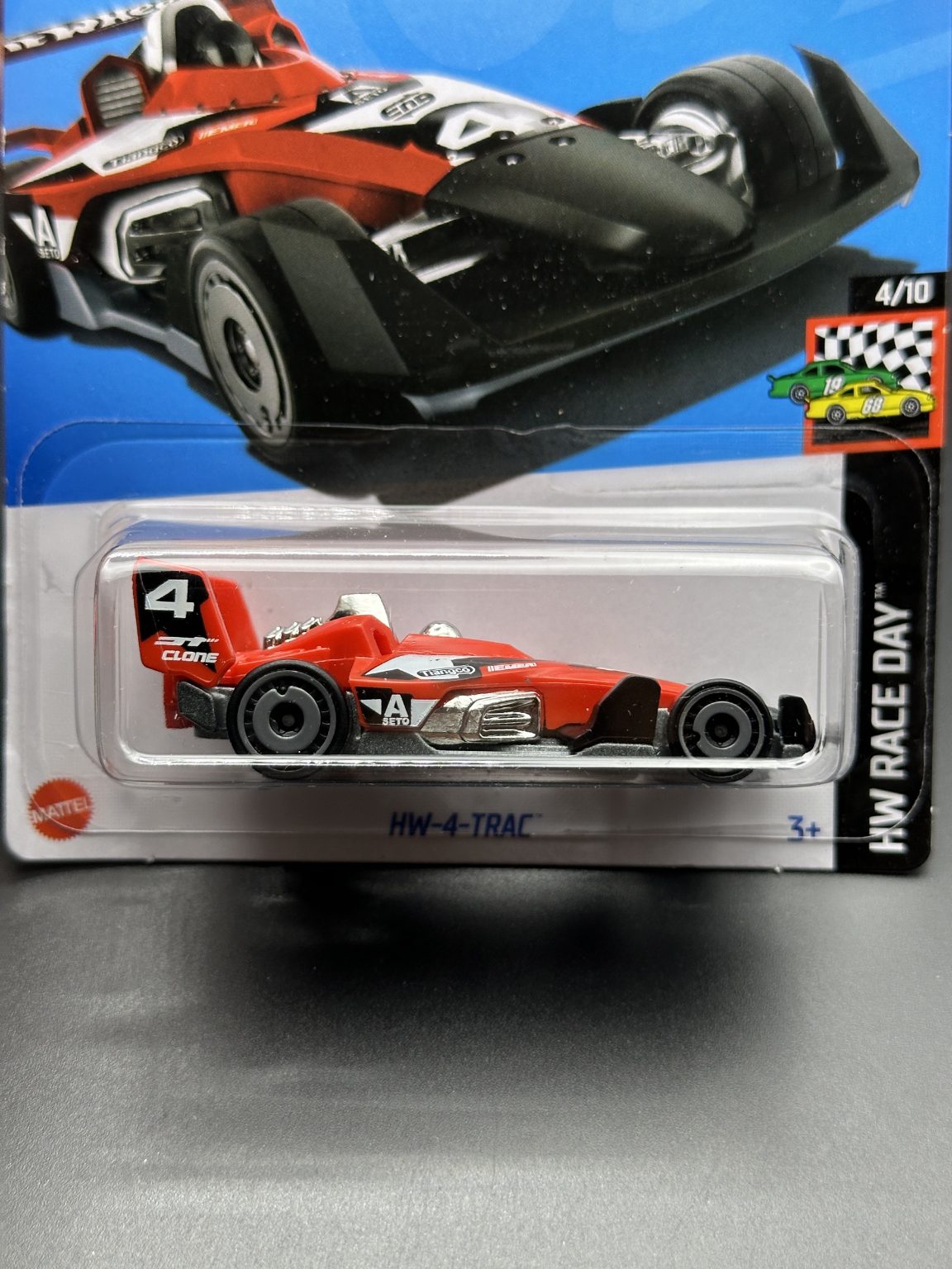 HOT WHEELS - HW-4-TRAC (2024) - HW RACE DAY 4/10