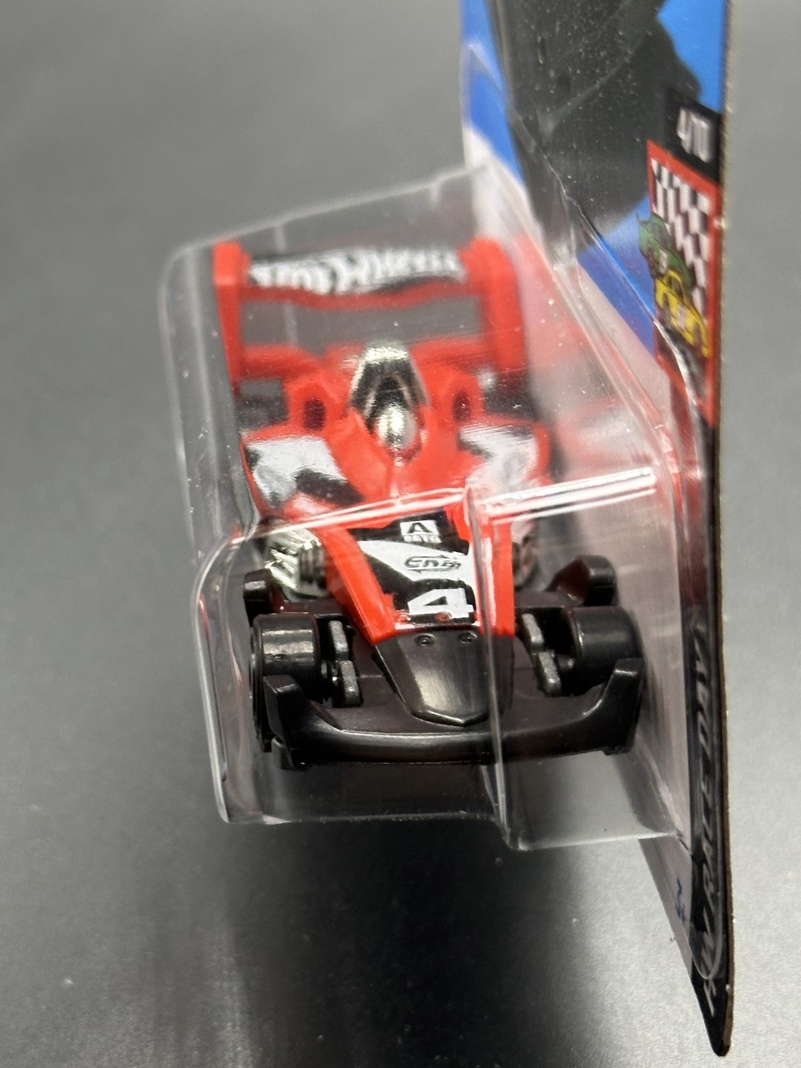 HOT WHEELS - HW-4-TRAC (2024) - HW RACE DAY 4/10