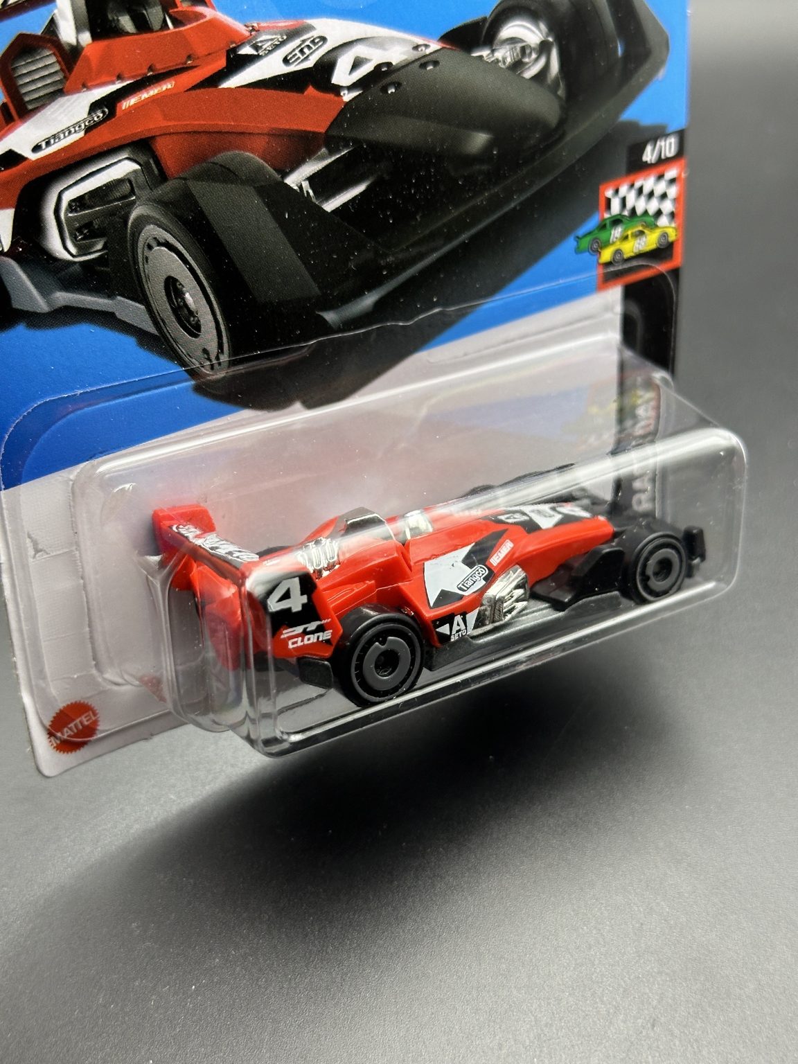 HOT WHEELS - HW-4-TRAC (2024) - HW RACE DAY 4/10