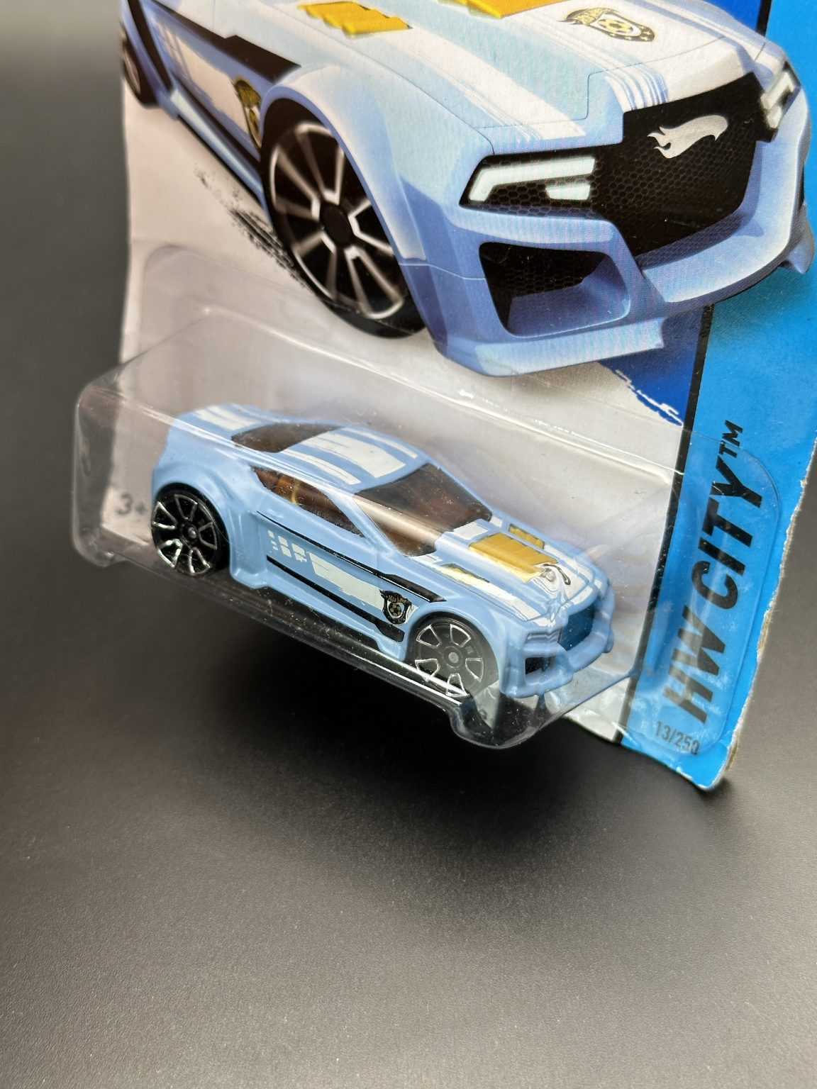 HOT WHEELS - TORQUE TWISTER (2014) - HW CITY: HW GOAL