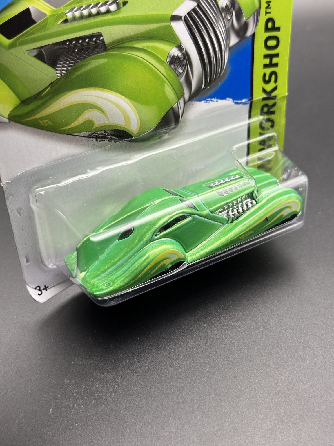 HOT WHEELS - SCREAMLINER (2014) - HW WORKSHOP - HW GARAGE 4/10