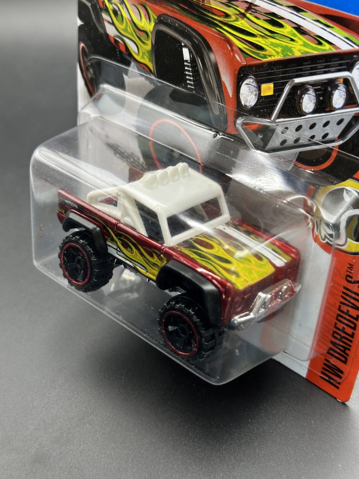 HOT WHEELS - CUSTOM FORD BRONCO (2016) - HW DAREDEVILS 8/10