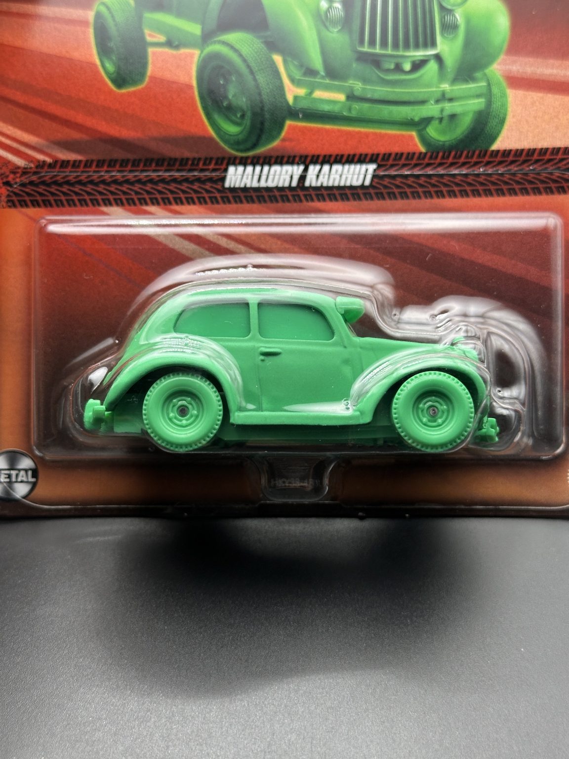 DISNEY PIXAR CARS - MALLORY KARHUT - CARS - DIECAST