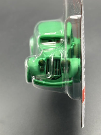 DISNEY PIXAR CARS - MALLORY KARHUT - CARS - DIECAST