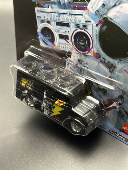 HOT WHEELS - DAIRY DELIVERY (2024) - POP CULTURE MIX 3