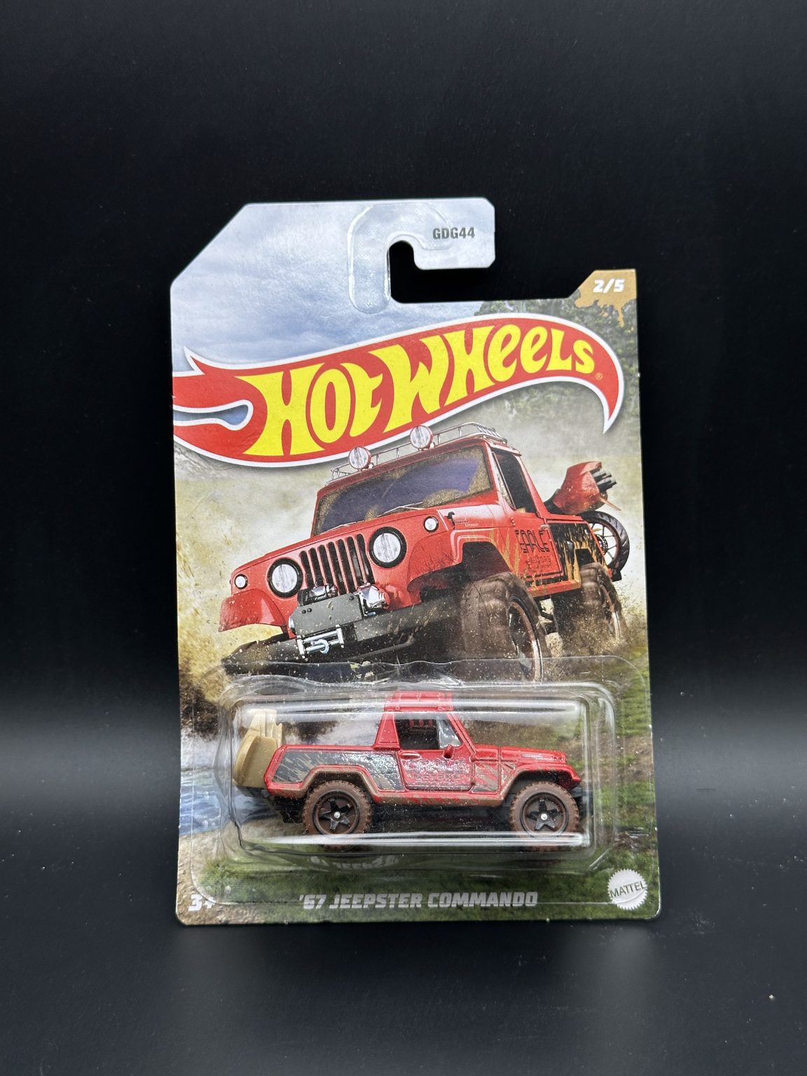 HOT WHEELS - 67 JEEPSTER COMMANDO (2022) - MUD RUNNERS 2/5