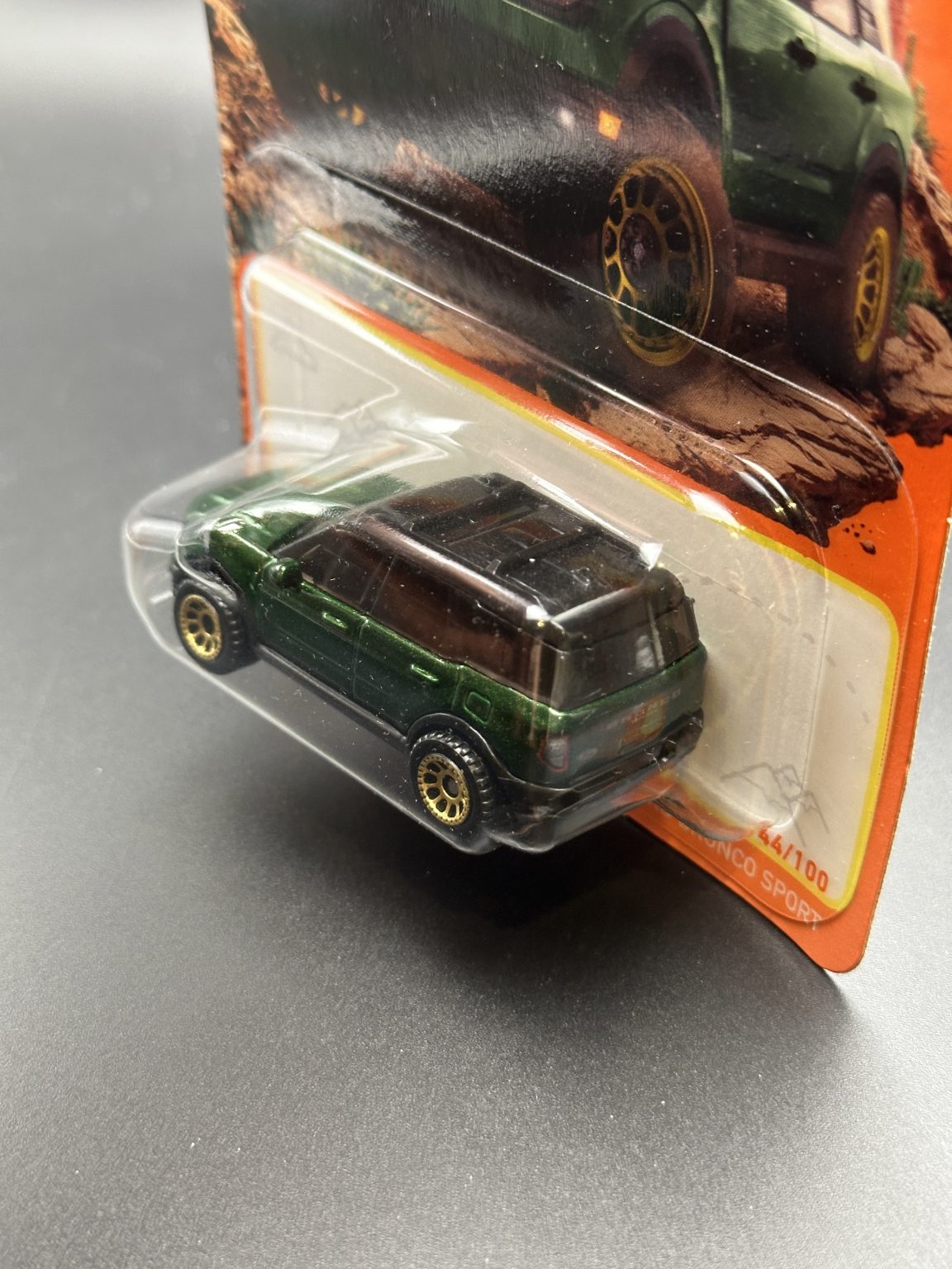 MATCHBOX - 2022 FORD BRONCO SPORT - 44/100 - DIECAST