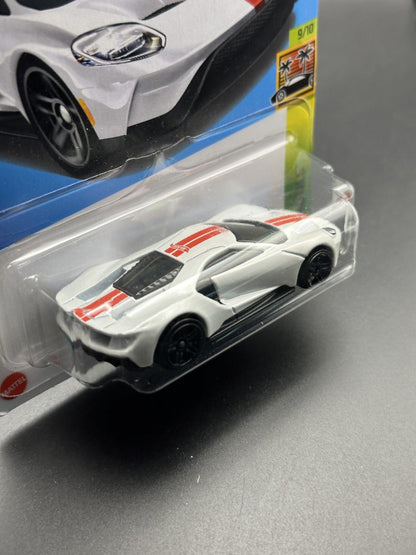 HOT WHEELS - 17 FORD GT - (2024) - HW EXOTICS 9/10