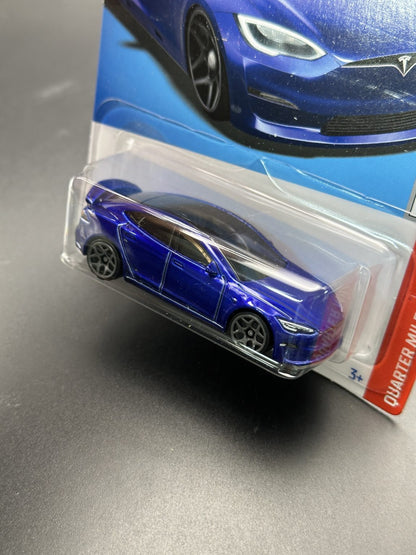 HOT WHEELS - TESLA MODEL S PLAID (2024) - HW QUARTER MILE HEROES 5/5