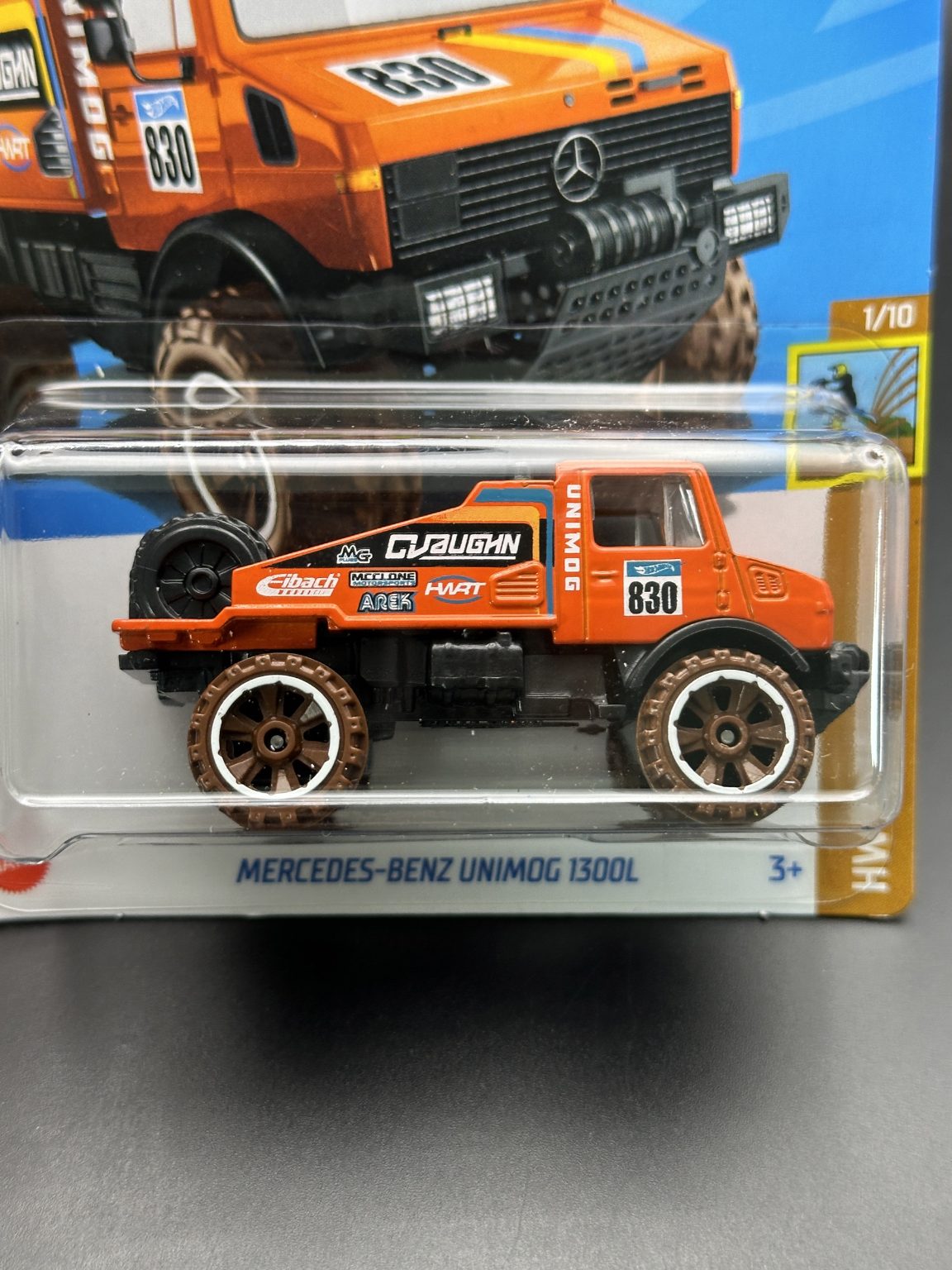 HOT WHEELS - MERCEDES BENZ UNIMOG 1300 (2024) - HW DIRT 1/10