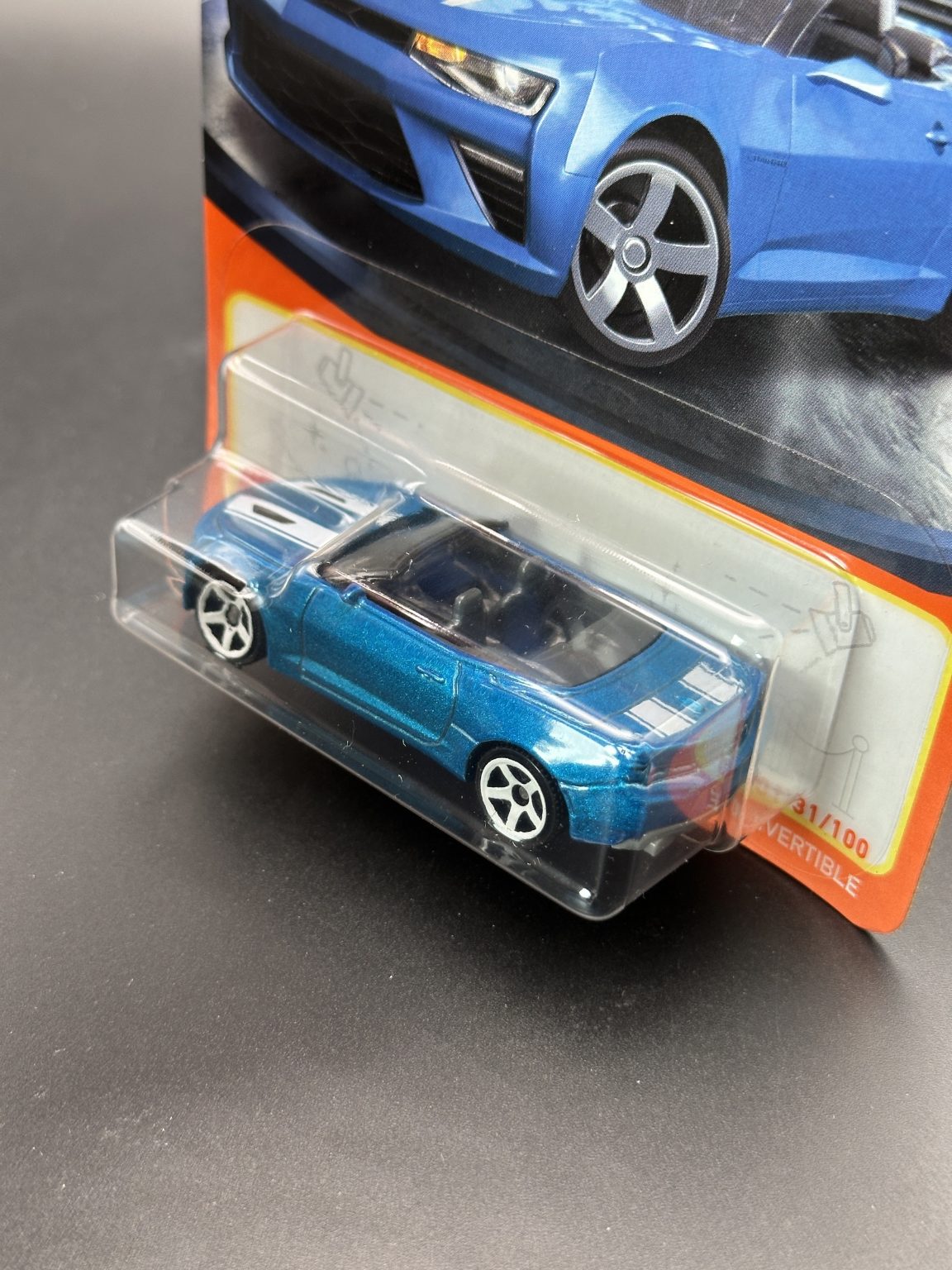 MATCHBOX - 16 CHEVY CAMARO CONVERTIBLE - MATCHBOX DIECAST 31/100