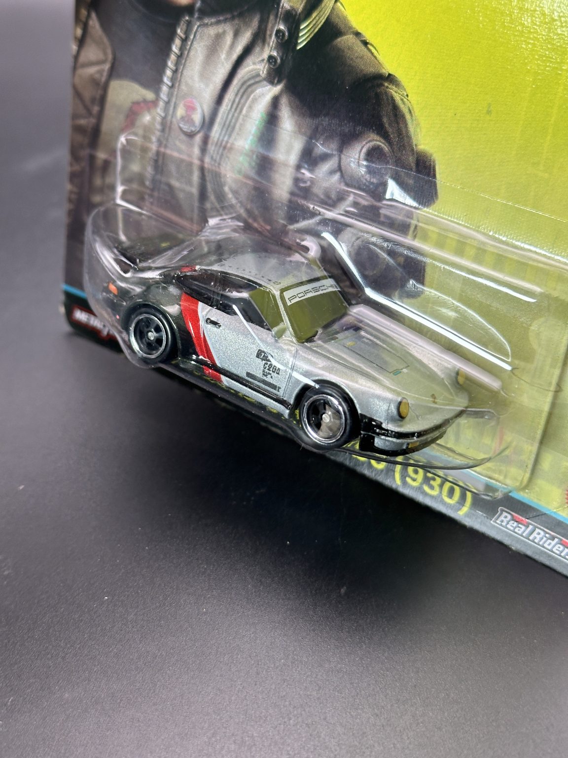 HOT WHEELS - PORSCHE 911 TURBO 930 (2024) - POP CULTURE MIX 6