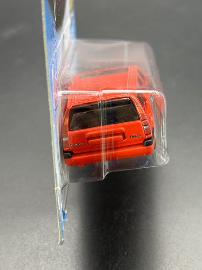 HOT WHEELS - VOLVO 850 ESTATE (2021) - HW FACTORY FRESH 2/10