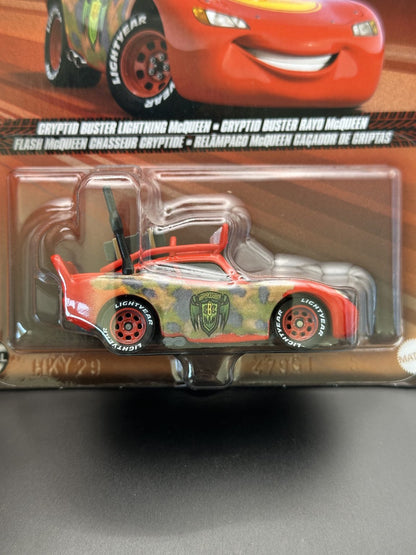 DISNEY PIXAR CARS - CRYPTID BUSTER LIGHTNING MCQUEEN - CARS - DIECAST