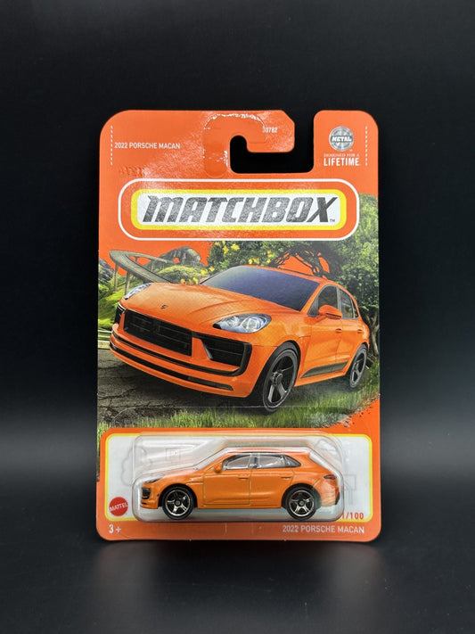 MATCHBOX - 2022 PORSCHE MACAN - 11/100 - DIECAST