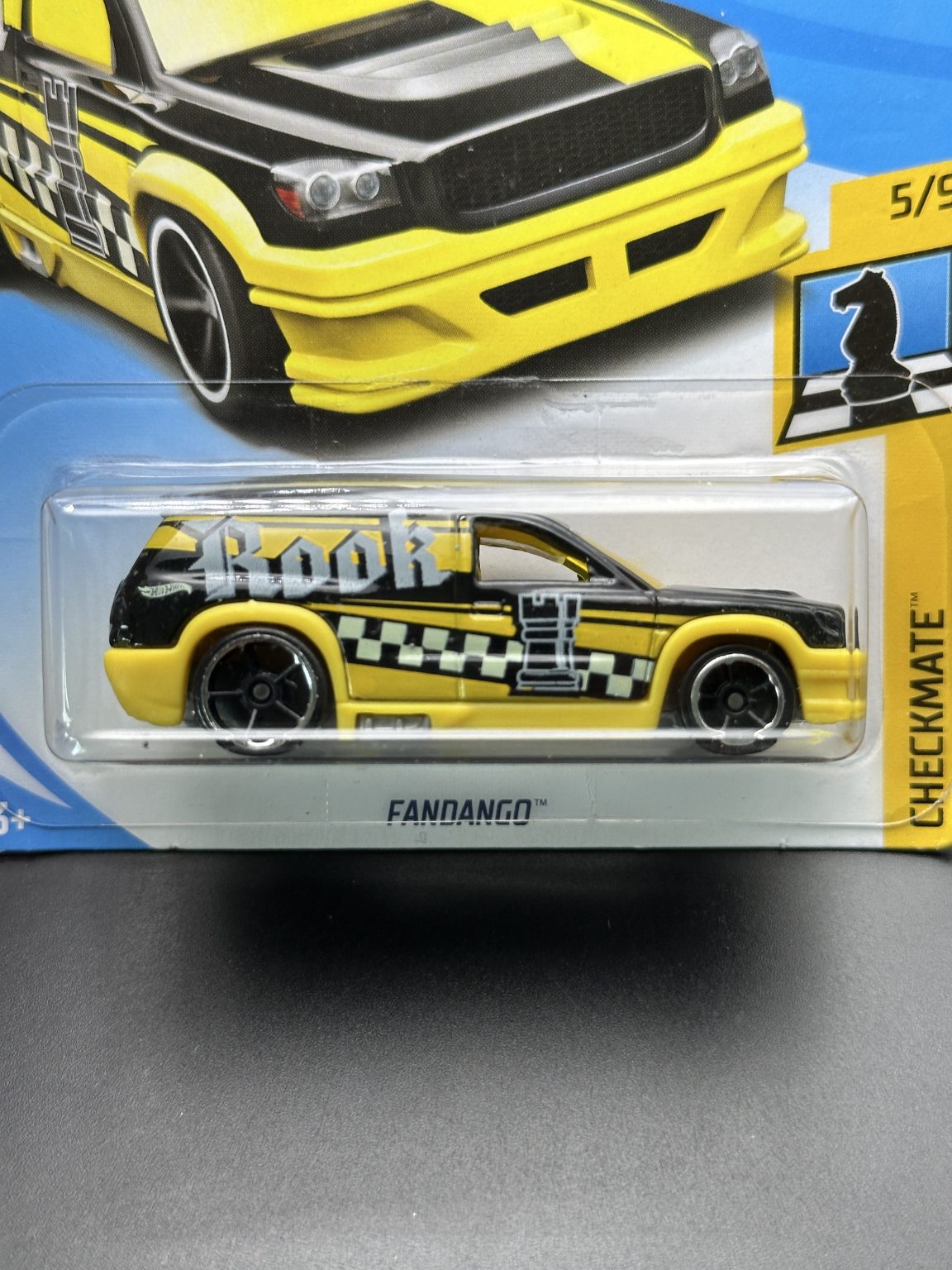 HOT WHEELS - FANDANGO (2018) - HW CHECKMATE 5/9