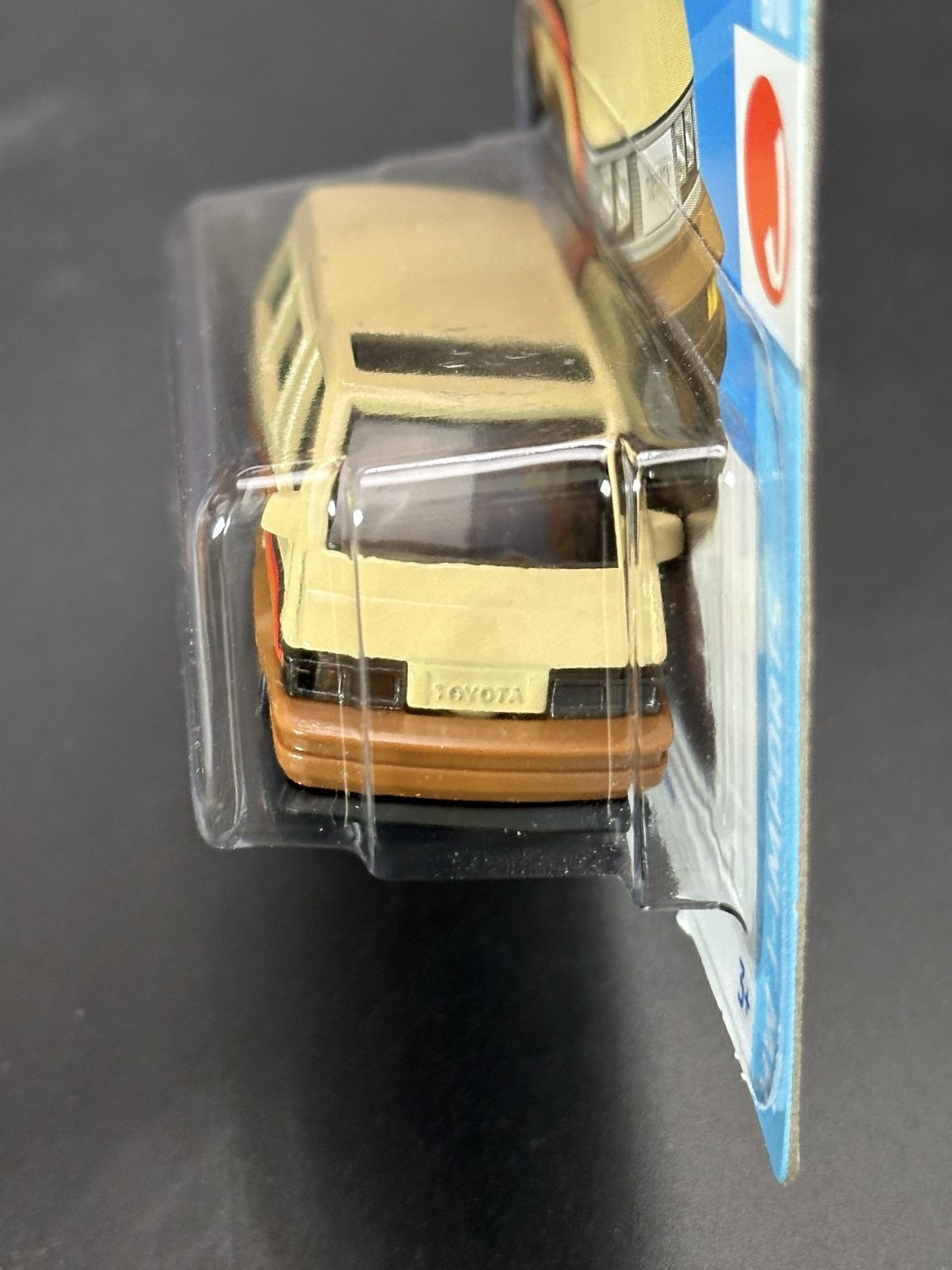HOT WHEELS - 1986 TOYOTA VAN (2023) - HW J IMPORTS 6/10