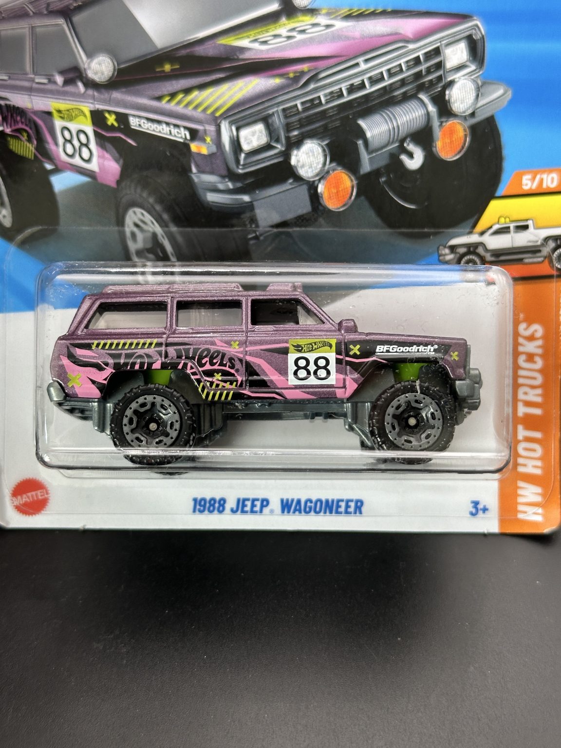 HOT WHEELS - 1988 JEEP WAGONEER (2025) - HW HOT TRUCKS 5/10