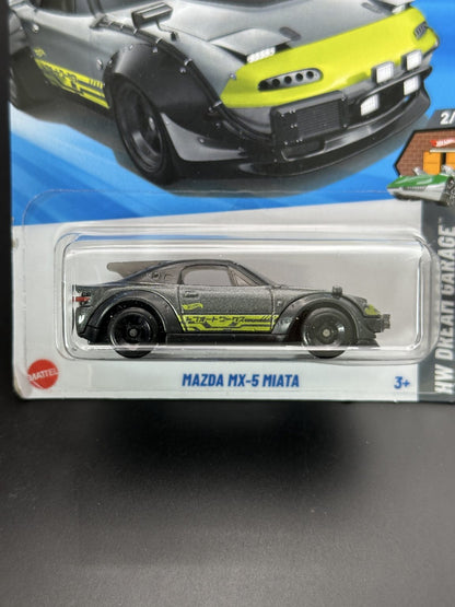 HOT WHEELS - MAZDA MX5 MIATA (2025) - HW DREAM GARAGE 2/5