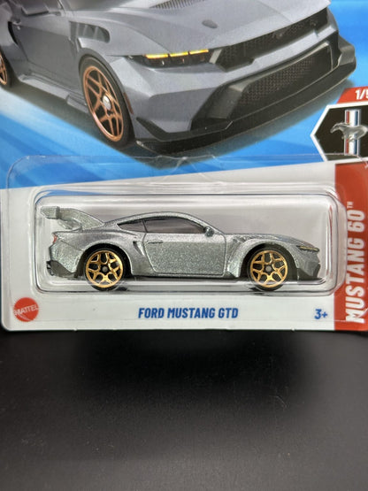 HOT WHEELS - FORD MUSTANG GTD (2025) - MUSTANG 60TH 1/5