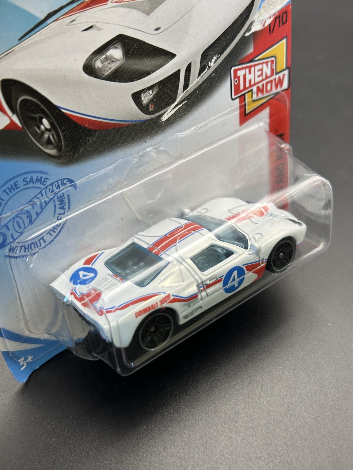 HOT WHEELS - FORD GT40 (2021) - HW THEN AND NOW 1/10