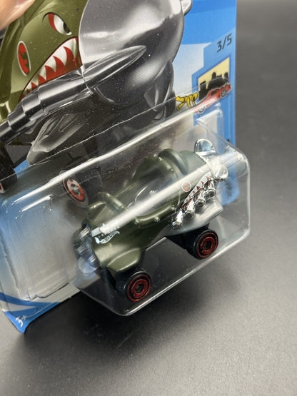 HOT WHEELS - BAZOOMKA (2019) - TREASURE HUNT - HW RIDE ON 3/5