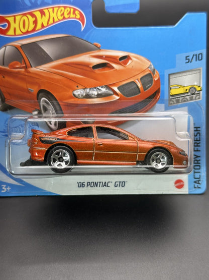 HOT WHEELS - 06 PONTIAC GTO (2018) - HW FACTORY FRESH 5/10
