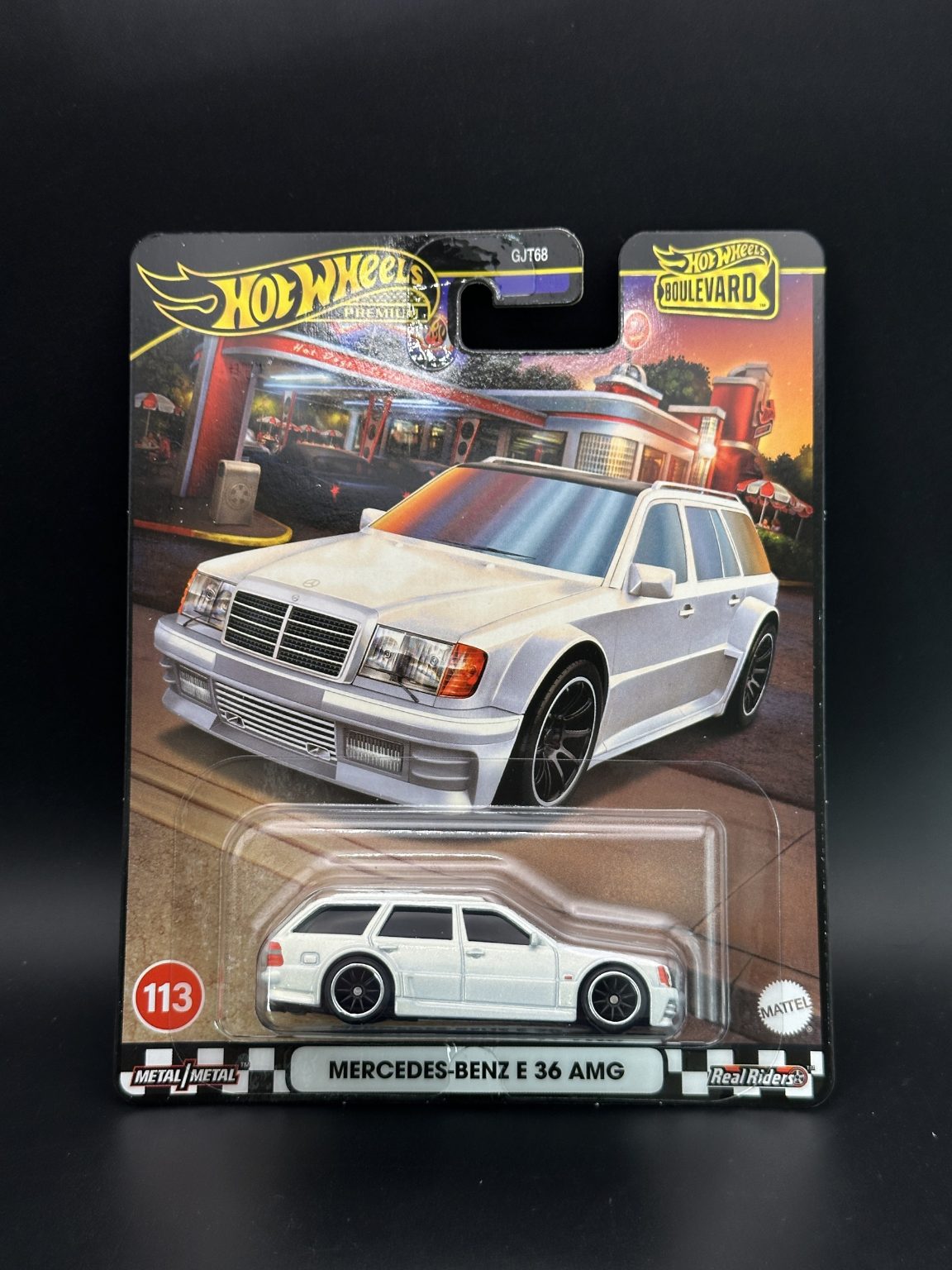 HOT WHEELS - MERCEDES BENZ E 36 AMG (2024) - MIX 5 - HW BOULEVARD #113