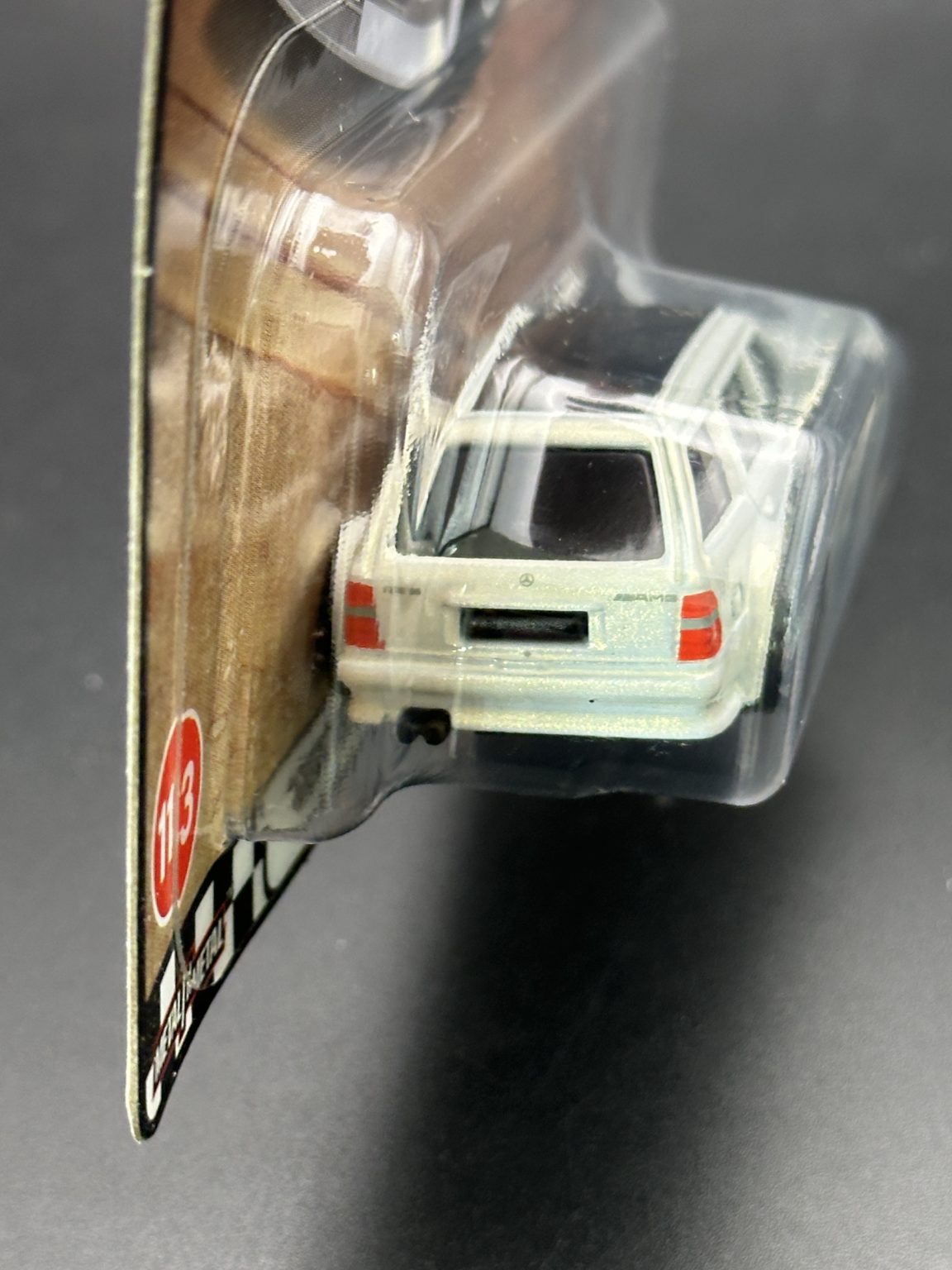 HOT WHEELS - MERCEDES BENZ E 36 AMG (2024) - MIX 5 - HW BOULEVARD #113