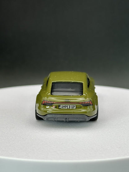 HOT WHEELS - AUDI RS E-TRON GT (2024) - HW GREEN SPEED 4/10 - LOOSE