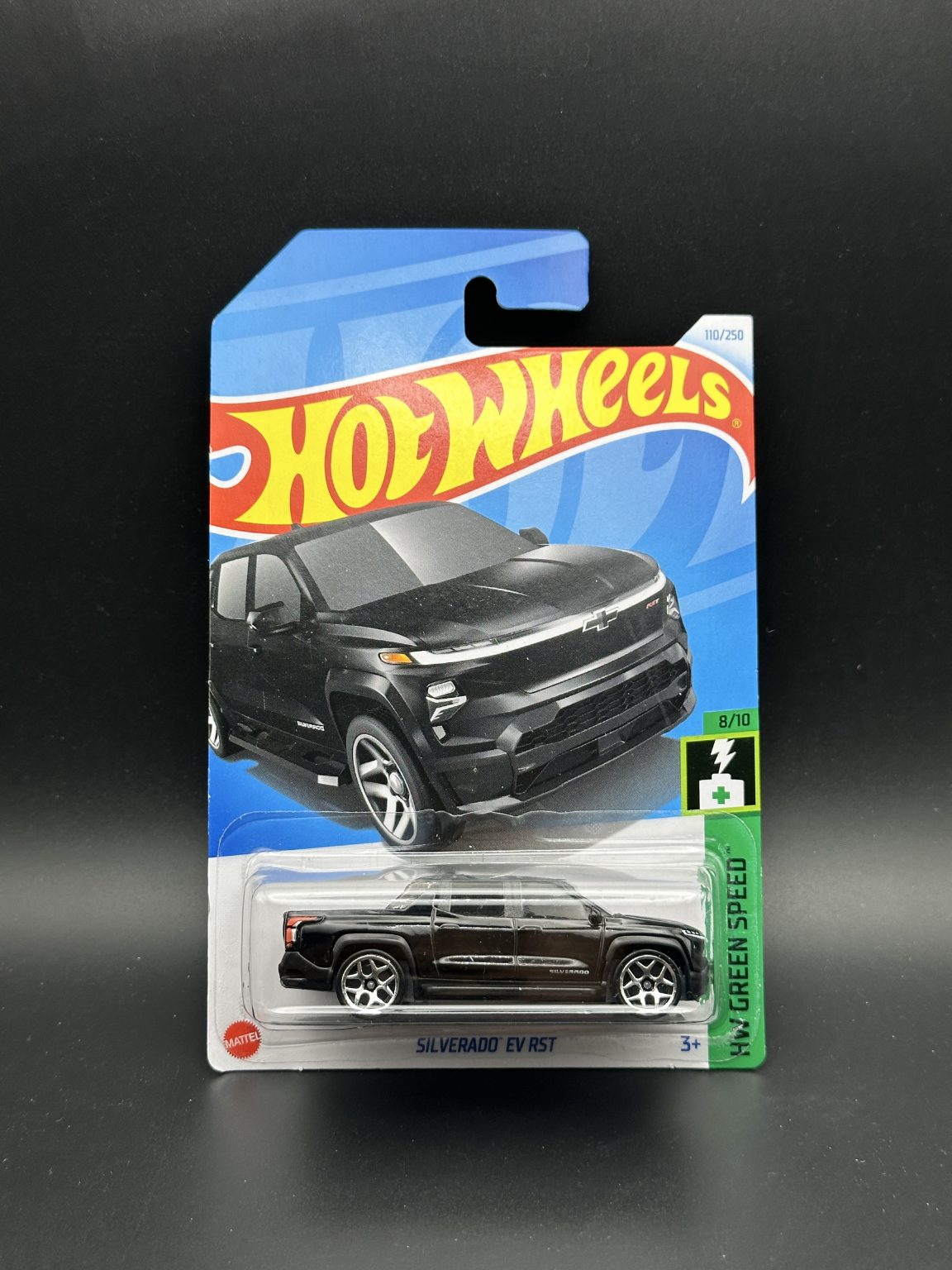 HOTWHEELS - SILVERADO EV RST (2024) - HW GREEN SPEED 8/10