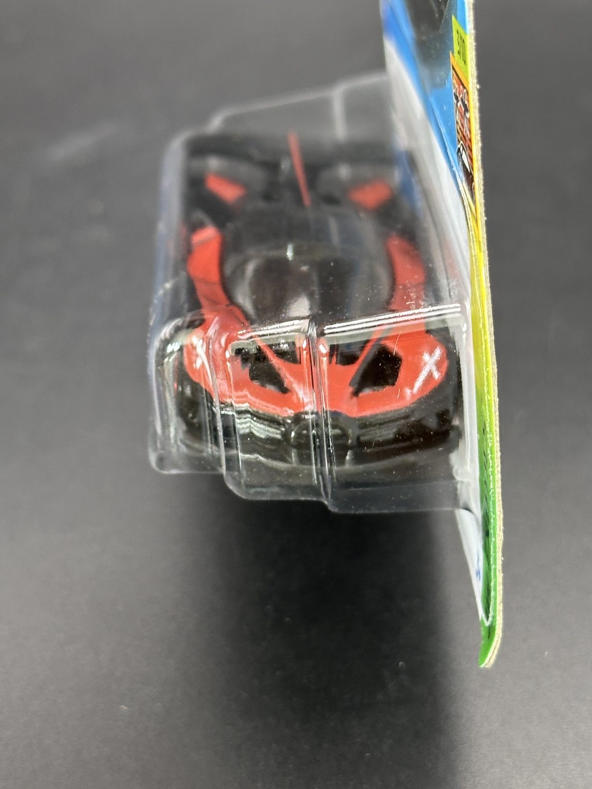 HOT WHEELS - BUGATTI BOLIDE (2024) - HW EXOTICS 3/10