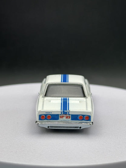 HOT WHEELS 66 CHEVROLET CORVAIR YENKO STINGER 2022 JAY LENOS GARAGE 3/5 (LOOSE)