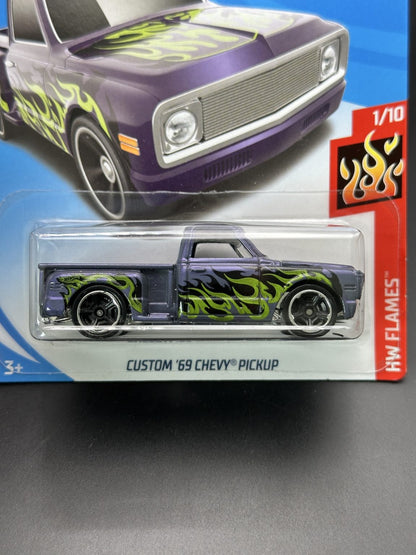 HOT WHEELS - CUSTOM 69 CHEVY PICKUP (2018) - HW FLAMES 1/10