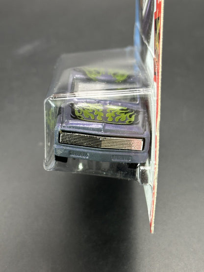 HOT WHEELS - CUSTOM 69 CHEVY PICKUP (2018) - HW FLAMES 1/10