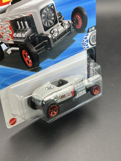 HOT WHEELS - MAX STEEL (2025) - HW ROD SQUAD 2/10