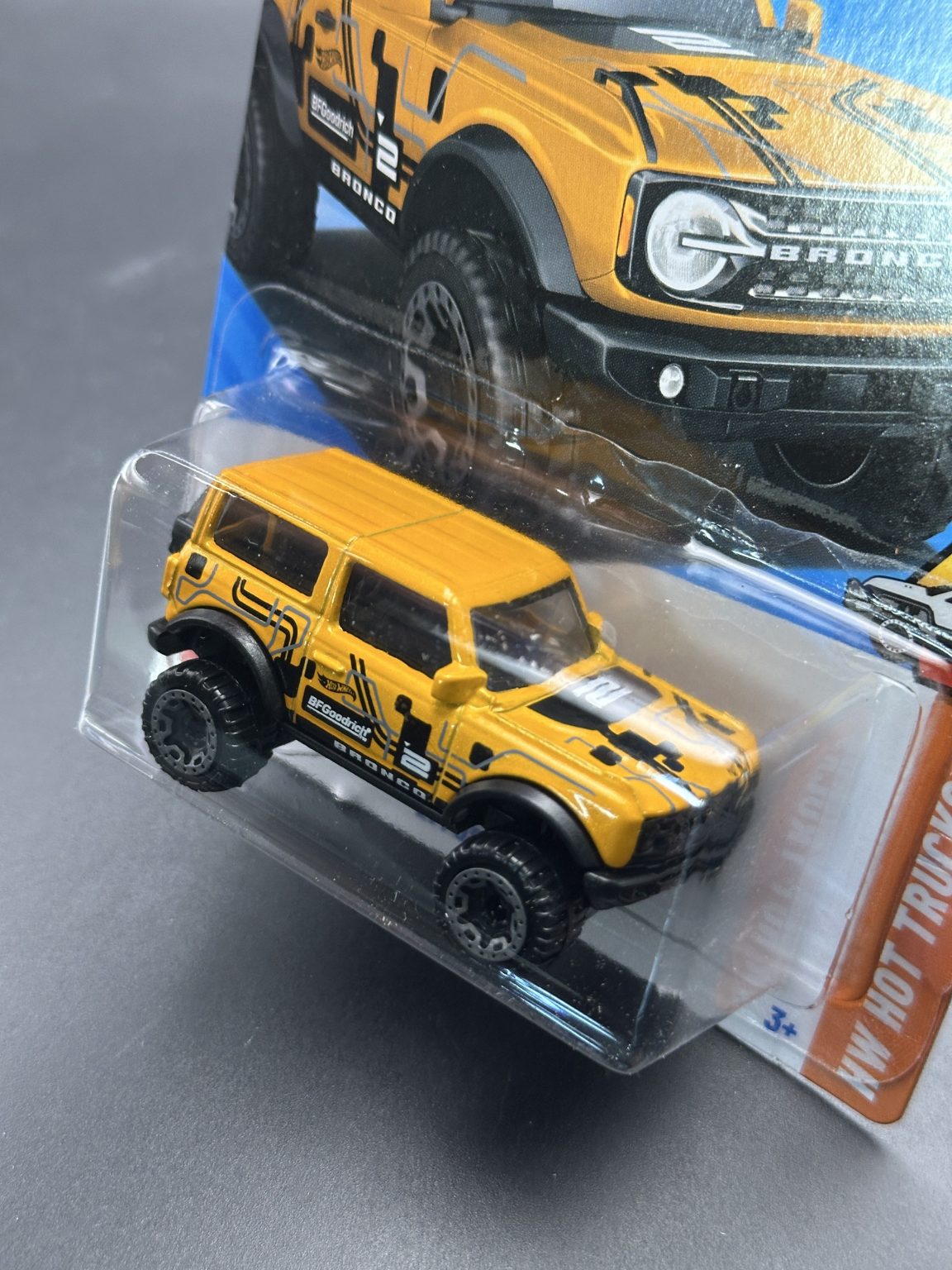 HOT WHEELS - 21 FORD BRONCO (2025) - HW HOT TRUCKS 1/10