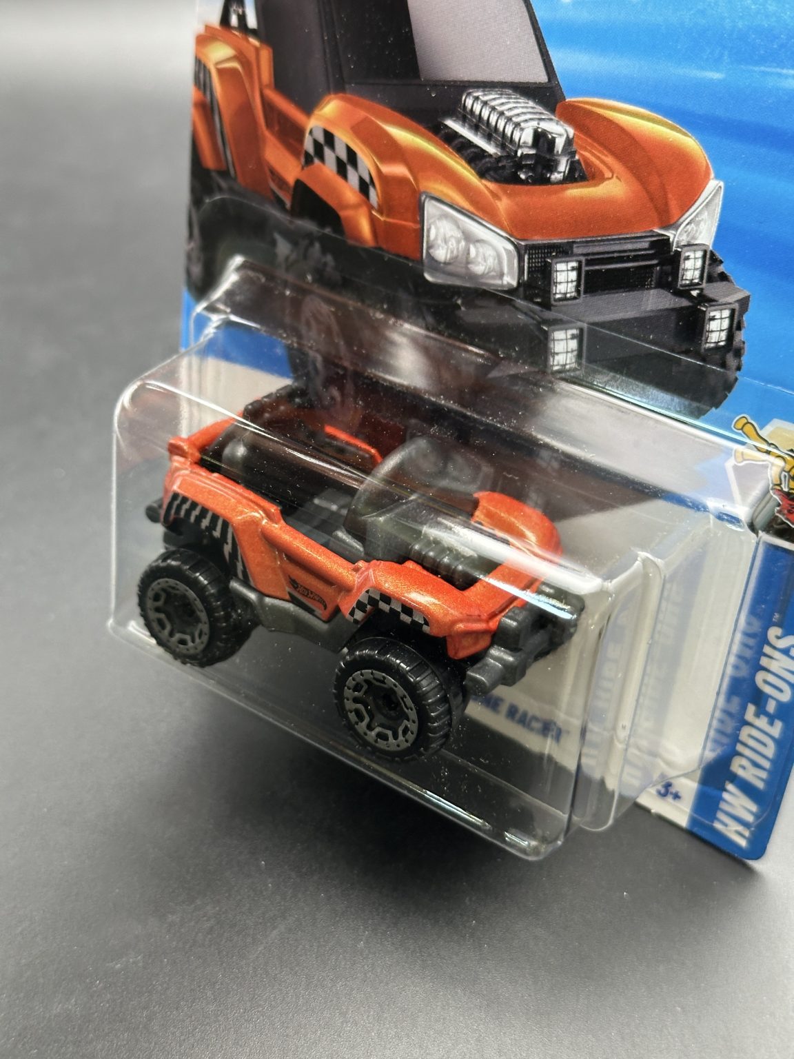 HOT WHEELS - POWER WHEELS DUNE RACER (2025) - HW RIDE ONS 1/5