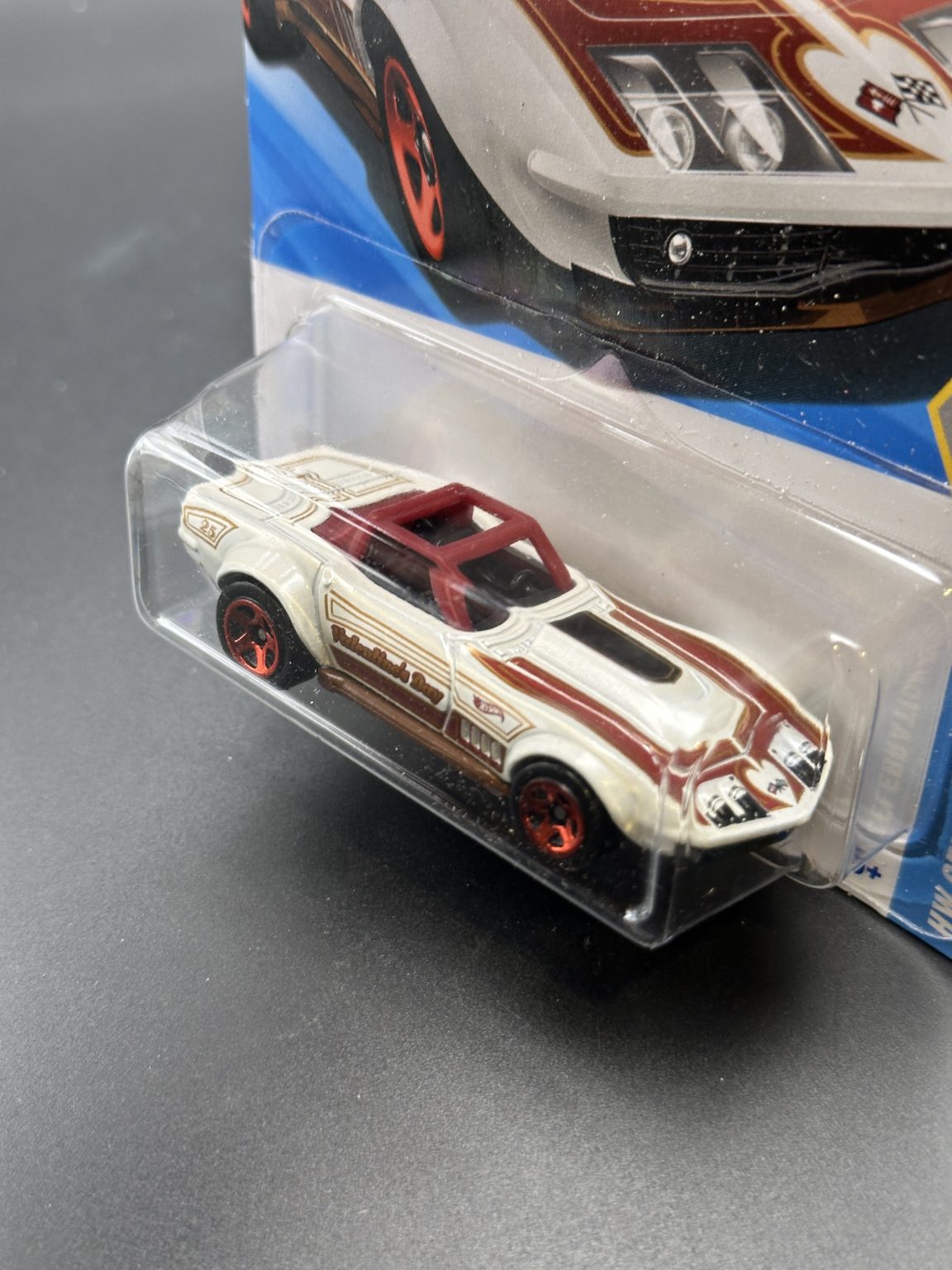HOT WHEELS - 69 CORVETTE RACER (2025) - HW CELEBRATION RACERS 2/10