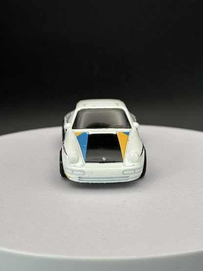 HOT WHEELS - 96 PORSCHE CARRERA (2024) - HW THE 90s 1/10 (LOOSE)