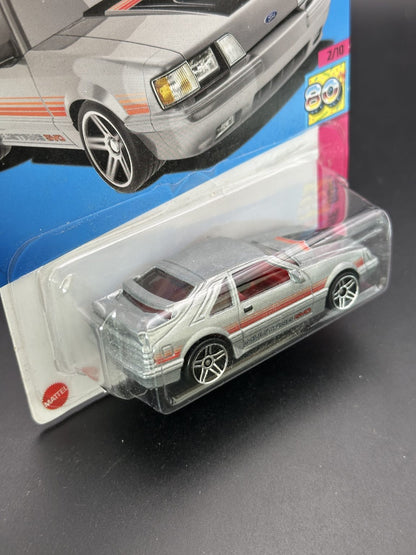 HOT WHEELS - 84 MUSTANG SVO (2023) - HW THE 80s 2/10